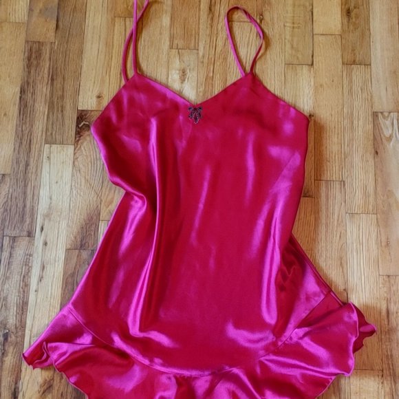 1980s Pink shiny vintage slip by Janice Young for Vanessa - Picture 2 of 5
